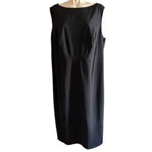 Lane Bryant sleeveless, fully lined black dress size 18